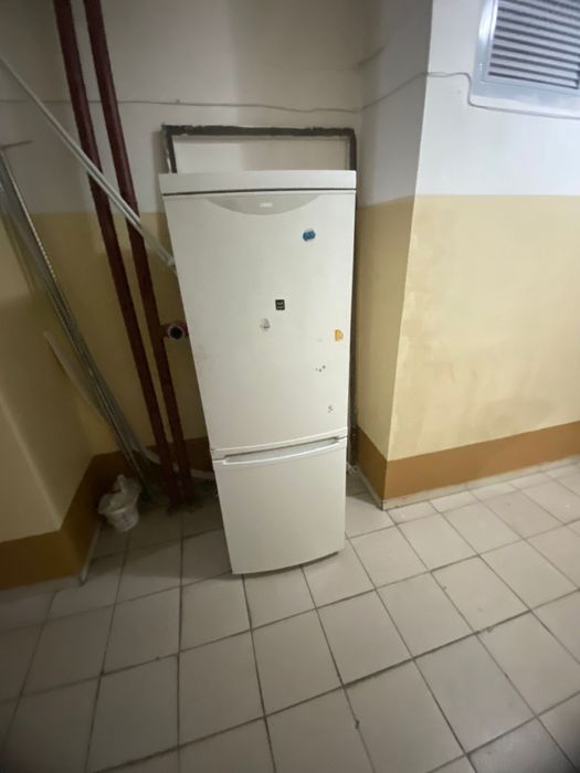 Продается холодильник