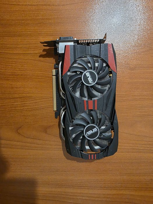 Видео карта Palit GT 760, 2gb ddr5 256 bit.