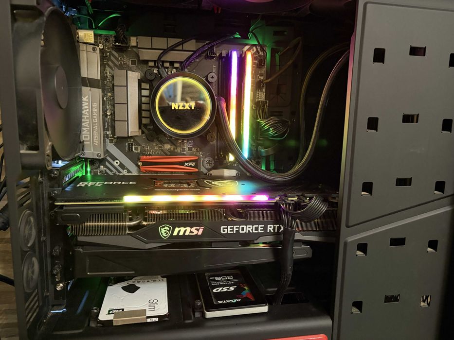 Гейминг PC i7-9700K / RTX 3070 Gaming X Trio / 32GB / NZXT Kraken X53