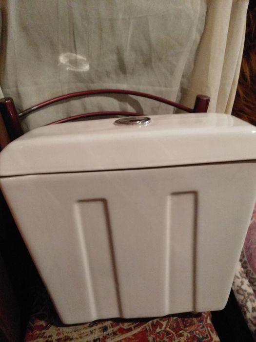 Бачок от унитаза Магнат