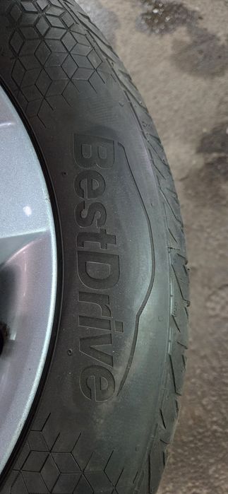 ПЕЖО 5008 джанти със летни гуми 215/55/16  7J×16  ET29 4×108 цо65,1