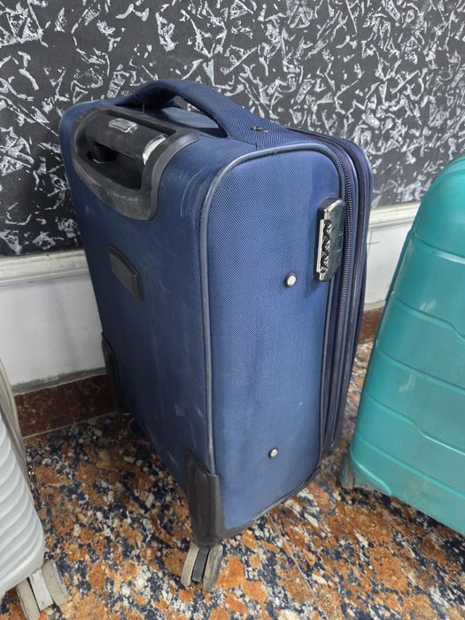 Chemodan kolyski osortiment bolshoy