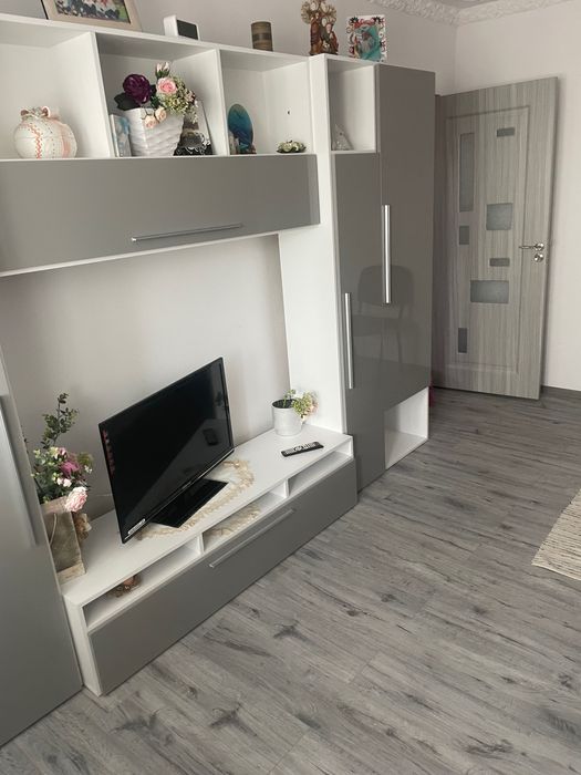 Garsonieră de închiriat