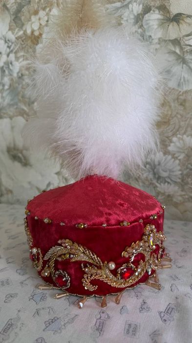 Комзол для Узату красное