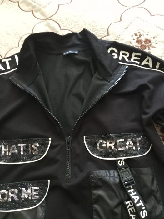 кофта продам новая