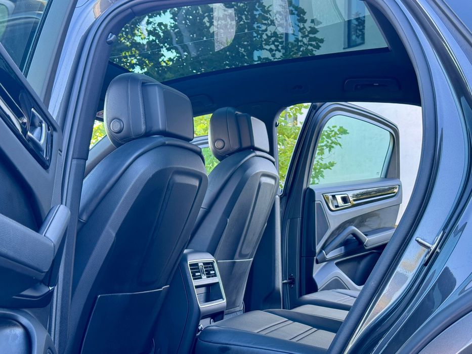 Vand/Schimb/Cayenne Coupe-2022-3.0i-340cai/39000€(Doar•Cash)