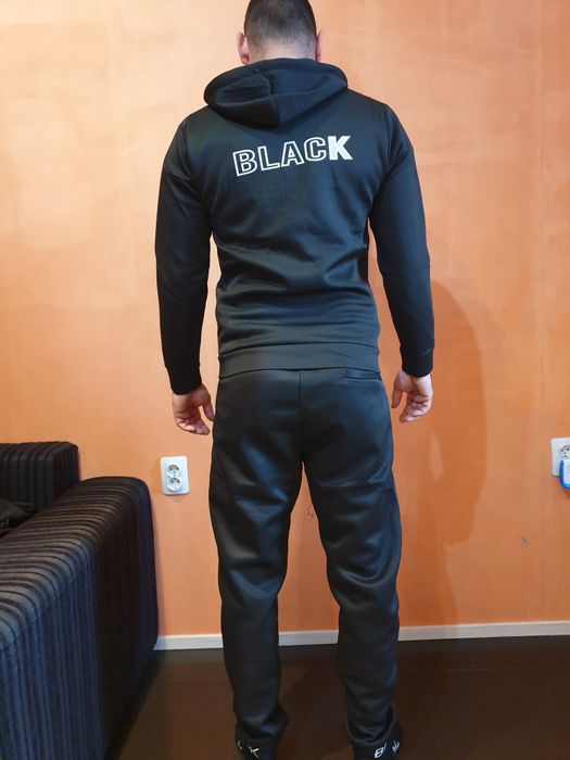 Мъжки Спортни Екипи