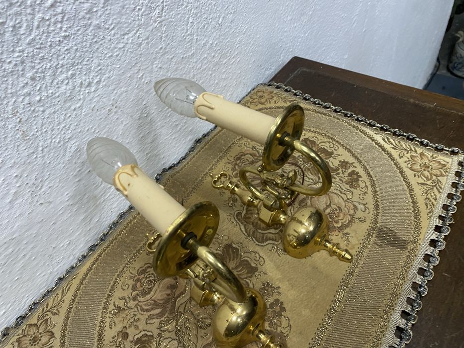 Чифт френски аплици от масивен месинг стенни лампи