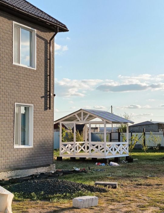 Продается деревянный беседка