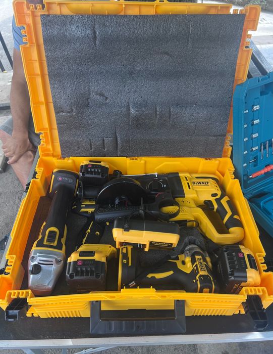 Комплект DeWALT и Други