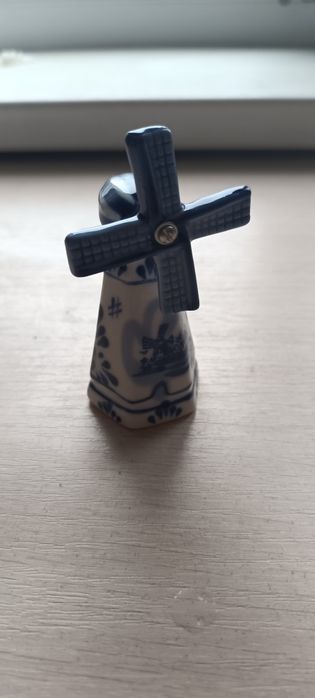 Продам статуэтки фарфор