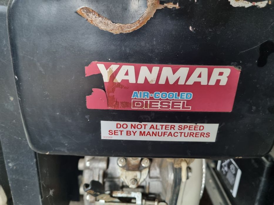 Pompa apa cu diafragmă  motor diesel Hilta Morris Anglia