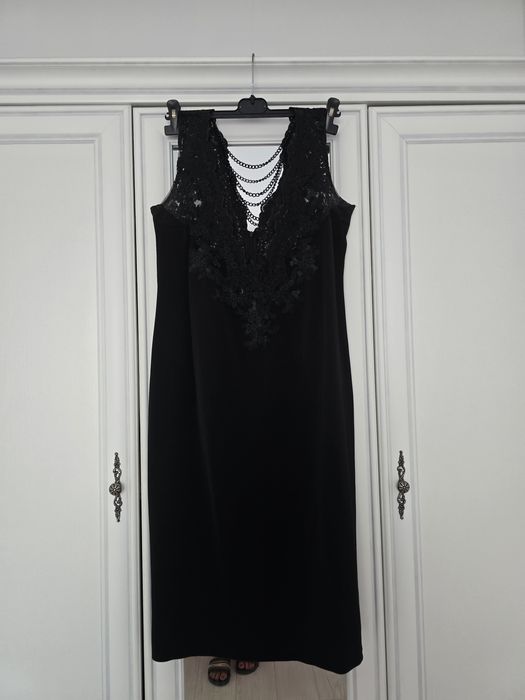 Rochie casa de moda Valentina