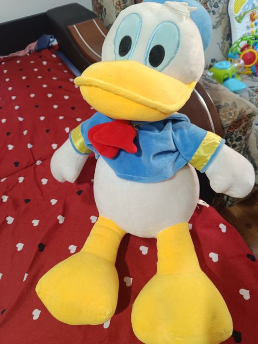 Donald duck de dimensiune mare