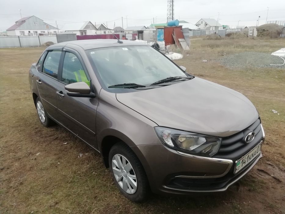 Lada granta 2019