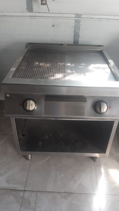 Жарочная поверхность, Плита с духовкой