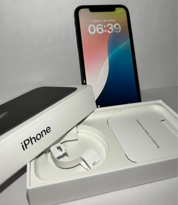 Айфон 11 черный. 72%