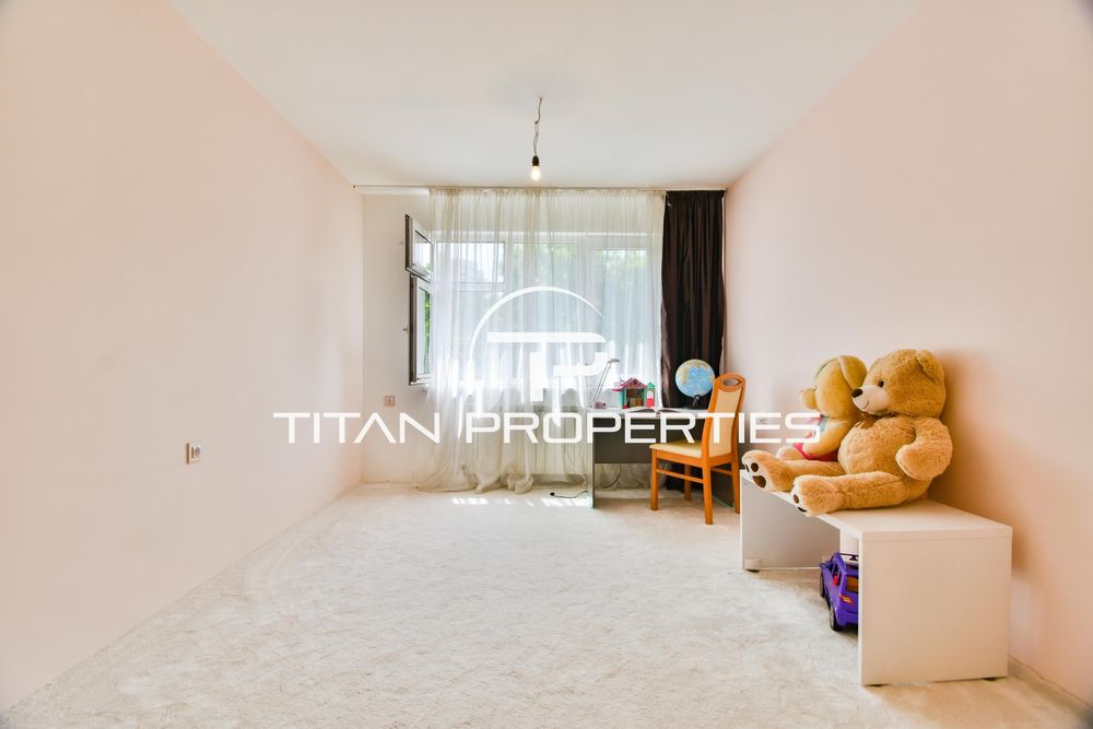 Дава се под наем Тристаен апартамент в София, Дианабад - 100 кв.м за 897.6 € - Снимка #9