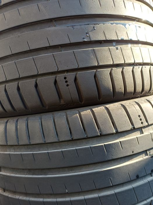 Гуми 265/35/18 Мишелин