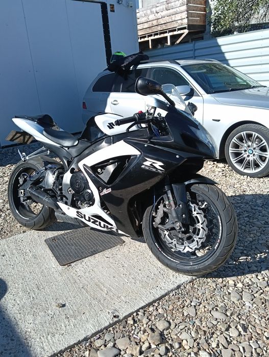 Suzuki GSX-R 750 K7