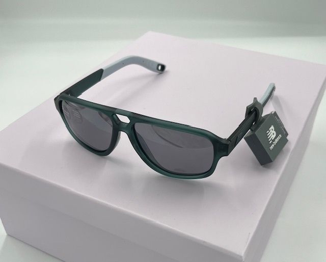 Слънчеви очила New Balance