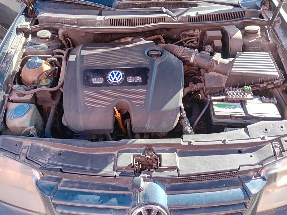 Vând bora 16 benzina  stare foarte bună