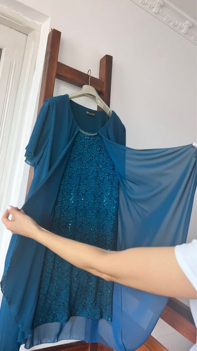 Rochie verde smarald ocazie/evenimente