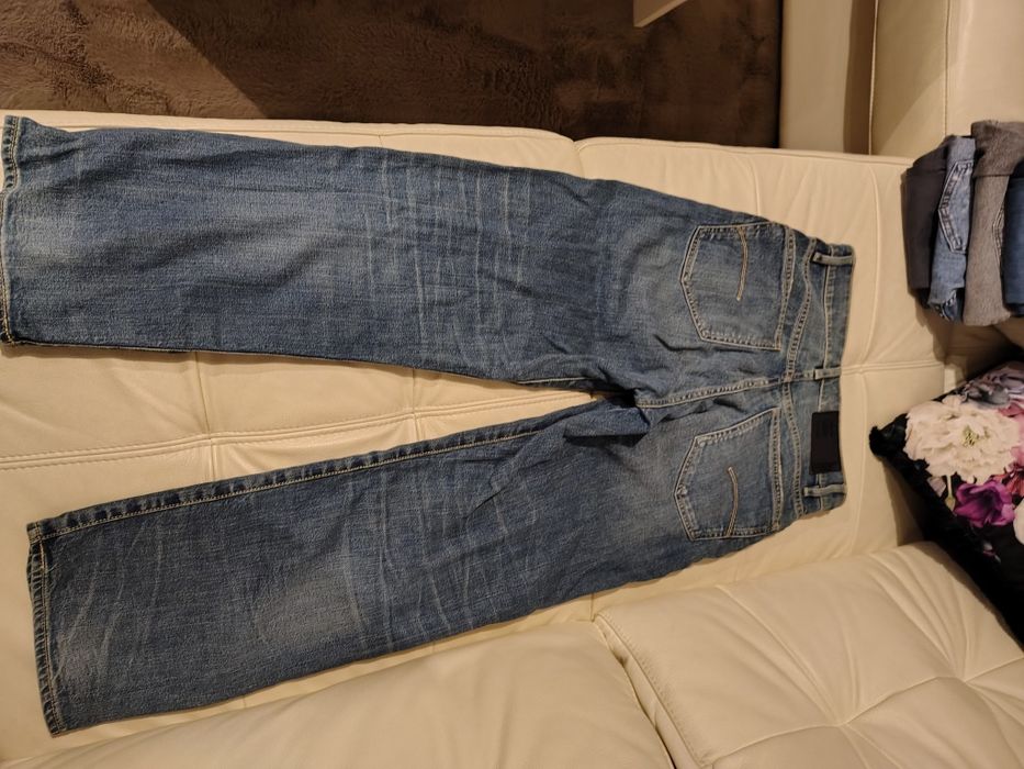 Разпродажба дънки 27