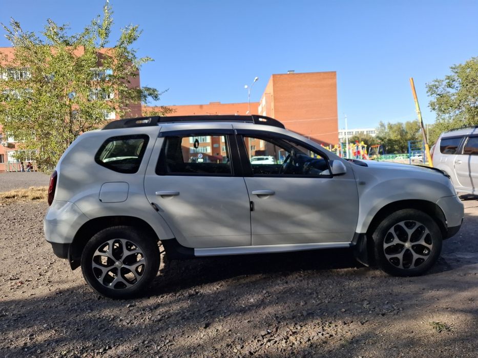 Renault Duster 2019 года