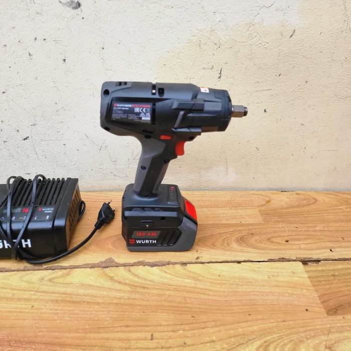 Mașină de insurubat cu impact  Wurth ASS 18 1/2 COMPACT