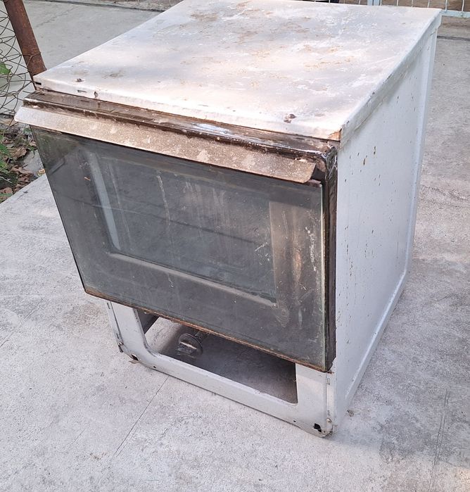 Духовка газовая.