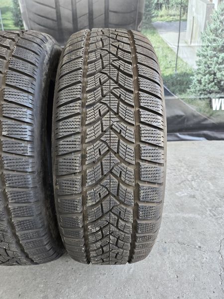 215/60/17 DUNLOP 2бр