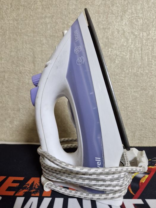 паровой утюг Maxwell