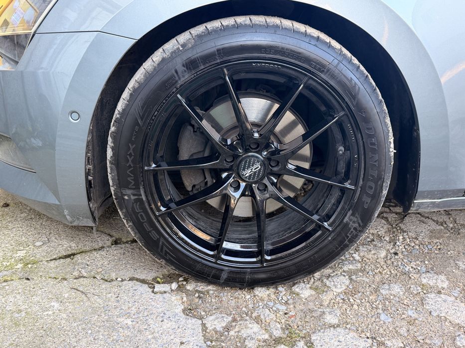 Oz Racing Leggera Hlt 18 5/112 et 35