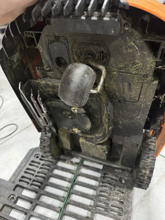 Robot de tuns gazonul Worx Landroid M700 Plus