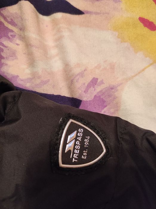 Ново Олекотено зимно яке на Trespass