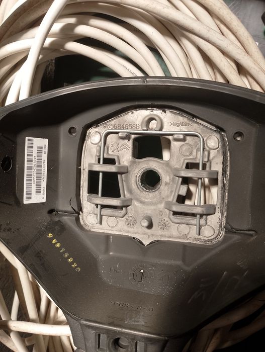 Аербег Пежо Peugeot