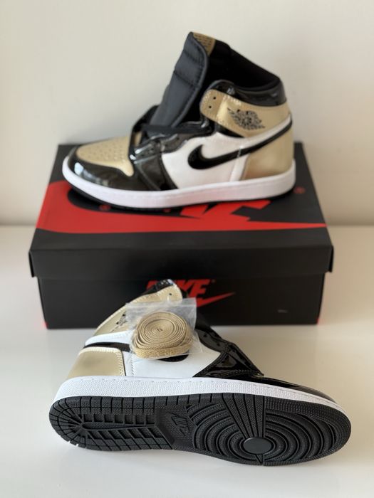 Air Jordan 1 Retro High Patent Gold Toe  Full Box