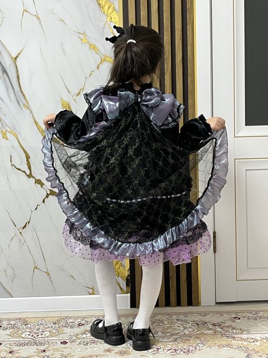 продается платья куроми 7,8 лет