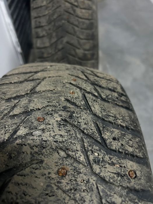 Зимние шипованные шины
