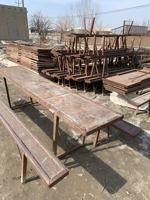 Xo‘jalik uchun temir stol-stullar 1 komplektga 12/14 kishi joylashshad