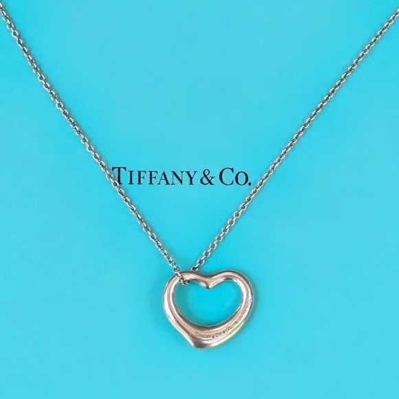 Tiffany & Co sterling silver elsa peretti /сребърно колие 925 сърце