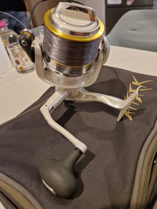 vand doua mulinete okuma distance surf 60