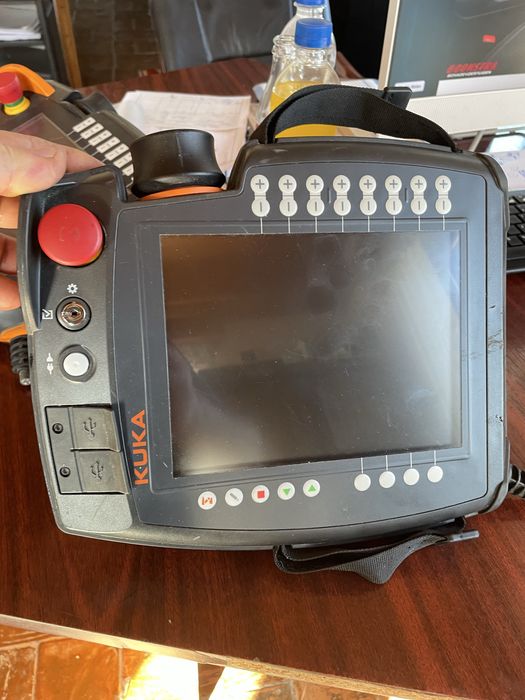 Kuka smart pad , controler KRC4
