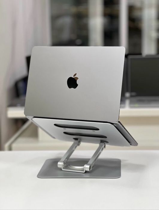 Ноутбук Macbook Air M2 | 16Gb ОЗУ | 35 циклов