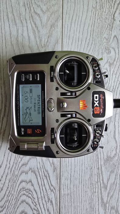 Radiocomanda Spectrum DX8
