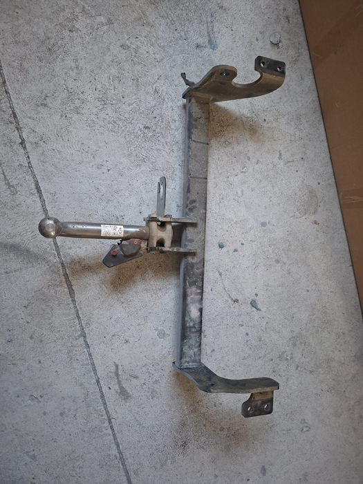 Carlig remorcare suzuki jimni 2019