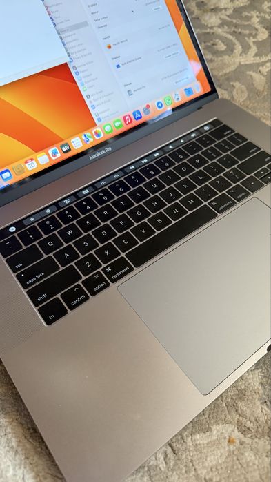 Продам macbook pro игравой sotiladi