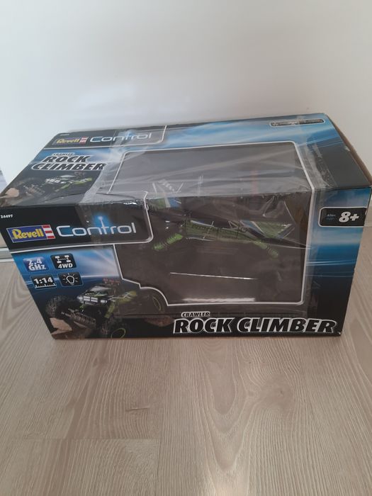 Masina 4×4 cu telecomanda noua, sigilata