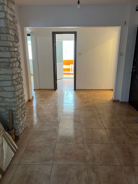 Apartament 4 camere Constanta Poarta 6